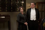 Phyllis Logan (l.) als Mrs. Hughes
