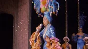 Josephine Baker bei einem ihrer letzten Auftritte im Pariser Bobino-Theater im Jahr 1975. Josephine Baker bei einem ihrer letzten Auftritte im Pariser Bobino-Theater im Jahr 1975.