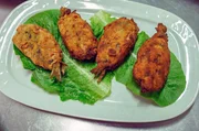 &bdquo;Sarde a beccafico&ldquo; &ndash; gef&uuml;llte Sardinenr&ouml;llchen &ndash; sind eines der bekanntesten traditionellen Gerichte Siziliens.