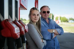 Marie Landsberg &uuml;bernimmt den elterlichen Betrieb, eine Tankstelle in Arendsee. Ihr Vater Alfred Landsberg ist eine gro&szlig;e St&uuml;tze. Beide hoffen, dass es in der Landespolitik zu einer Ver&auml;nderung kommt.
