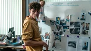 Voller Elan gestaltet Polizeineuling Noah (Helder Onkelinx) die bisherige Timeline der aktuellen Mordermittlung. Voller Elan gestaltet Polizeineuling Noah (Helder Onkelinx) die bisherige Timeline der aktuellen Mordermittlung.