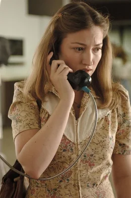 Noch ahnt Carla Jean (Kelly Macdonald) nicht, warum ihr Mann sie zu ihrer todkranken Mutter geschickt hat ...