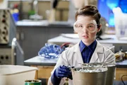 Sheldon Cooper (Iain Armitage) Sheldon Cooper (Iain Armitage)