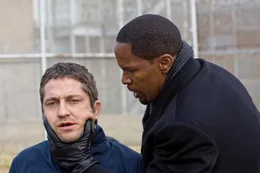 Als Staatsanwalt Nick Rice (Jamie Foxx, r.) den M&ouml;rder von Sheltons (Gerard Butler, l.) Familie mit einer geringen Strafe davonkommen l&auml;sst, nimmt dieser das Gesetz in die eigene Hand - mit &auml;u&szlig;erst blutigen Folgen ...