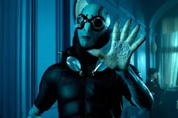 Abe Sapien (Doug Jones) hat sich unsterblich in Prinzessin Nuala verliebt - doch wie kann er sie von seiner Liebe &uuml;berzeugen?