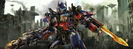 F&uuml;r Optimus Prime (Bild) und seine Autobots beginnt ein gnadenloses Wettrennen zur Rettung des gesamten Universums ...