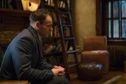 Holmes (Jonny Lee Miller) und Watson ermitteln in einem neuen Fall: Ein Arzt namens Vincent Bader ist spurlos verschwunden. Die beiden finden heraus, dass er Narkotika an Dealer verkaufte, doch ist das auch der Grund f&uuml;r sein Verschwinden?