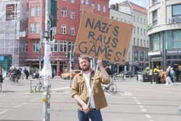 Matthias Heider vom Forschungsprojekt "RadiGame" warnt davor, dass Lieblingsgames junger Menschen von Rechtsextremen gezielt unterwandert werden.