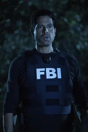 Luke Alvez (Adam Rodriguez) Luke Alvez (Adam Rodriguez)
