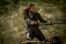 Judah Ben-Hur (Jack Huston) entwickelt sich unter seinem Mentor Ilderim vom Pferdeliebhaber zum geschickten Wagenlenker.