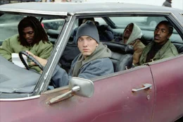 Premiere: "8 Mile". Im Bild: Jimmy (Eminem) und die "Three One Third"-Gang - Future (Mekhi Phifer), Chedder Bob (Evan Jones) und DJ Iz (De'Angelo Wilson) - durchstreifen Detroid.