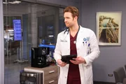 Dr. Will Halstead (Nick Gehlfuss) Dr. Will Halstead (Nick Gehlfuss)
