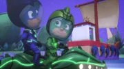L-R: Connor/Catboy, Greg/Gekko