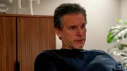 Richard (Florian Odendahl) ist genervt von Julius und lässt ihn sitzen... Richard (Florian Odendahl) ist genervt von Julius und lässt ihn sitzen...