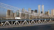 Die beiden Türme des World-Trade-Center waren ein Wahrzeichen von Manhattan und dienten der Orientierung der New Yorker. Die beiden Türme des World-Trade-Center waren ein Wahrzeichen von Manhattan und dienten der Orientierung der New Yorker.