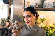 Klein und gesund: Lucies Energiebällchen Klein und gesund: Lucies Energiebällchen
