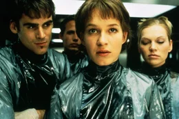 Mitte: Paula Henning (Franka Potente)