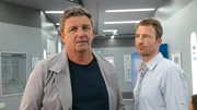 Martin und Hans machen sich Sorgen um ihre Mutter: Hans Sigl als Dr. Martin Gruber, Heiko Ruprecht als Hans Gruber Martin und Hans machen sich Sorgen um ihre Mutter: Hans Sigl als Dr. Martin Gruber, Heiko Ruprecht als Hans Gruber
