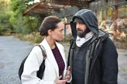 Wird Daniel (Raphael Vogt, r.) Melissa (Sarah Maria Besgen, l.) sein Geheimnis anvertrauen?