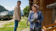Besorgter Sohn: Hans Sigl als Dr. Martin Gruber, Monika Baumgartner als Lisbeth Besorgter Sohn: Hans Sigl als Dr. Martin Gruber, Monika Baumgartner als Lisbeth