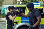 Erst einmal Erleichterung: Lana (Vicky McClure) und Danny (Eric Shango) konnten die Bombe rechtzeitig entschärfen. Erst einmal Erleichterung: Lana (Vicky McClure) und Danny (Eric Shango) konnten die Bombe rechtzeitig entschärfen.