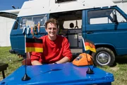 Checker Julian vor der ehemaligen innerdeutschen Grenze Checker Julian vor der ehemaligen innerdeutschen Grenze