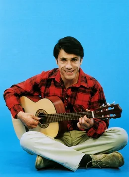 Gerhard H&ouml;llerich alias Roy Black (Christoph Waltz) wird mit Hits wie "Ganz in Wei&szlig;" zum vielumjubelten Schlagerstar und zum umschw&auml;rmten Liebling von Millionen Frauen und M&auml;dchen.