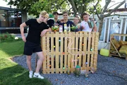 Mark, Ruben, Luke, Alex und Jeppe verbringen zusammen ihren letzten gemeinsamen Abend. Mit einer Abschiedsparty wollen sie sich von den Menschen verabschieden, die sie w&auml;hrend ihrer WG-Zeit kennengelernt haben.