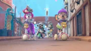 Miss Petunia, Dotty, Moley und Onkel Mischmasch suchen den immer noch flüchtigen alten Kauz. Miss Petunia, Dotty, Moley und Onkel Mischmasch suchen den immer noch flüchtigen alten Kauz.