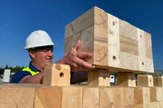 Das modulare Bausystem funktioniert nach einem einfachen Steck-Prinzip. Das modulare Bausystem funktioniert nach einem einfachen Steck-Prinzip.