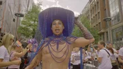 Beim CSD in Hamburg zeigen die Teilnehmenden, dass sie sich nicht verstecken wollen.