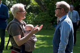 Michael (Guntbert Warns, re.) redet Tacheles mit Anton (Ernst St&ouml;tzner).