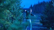 Luke (Joe Freeman) ist die gefahrvolle Flucht aus dem Institut gelungen. Luke (Joe Freeman) ist die gefahrvolle Flucht aus dem Institut gelungen.