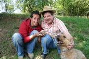 Willi mit Tr&uuml;ffelsucher Jean-Marie Dumaine und Hund Max, Ahrtal.
