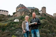 Anna Lena Dörr mit Maler Armin Thommes in St. Goar. Anna Lena Dörr mit Maler Armin Thommes in St. Goar.