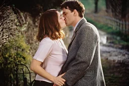 Tarnung oder Wirklichkeit? Hester (Kate Winslet, l.) und Tom (Dougray Scott, r.) ...