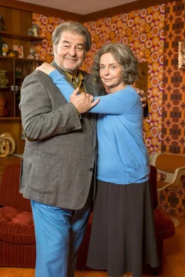 Erwin Steinhauer (Hartmut), Gisela Schneeberger (Erika).