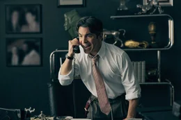 Der Spieleragent David Falk (Chris Messina) ist au&szlig;er sich, als er erf&auml;hrt, dass Nike &uuml;ber seinen Kopf hinweg bei seinem Klienten Michael Jordan vorstellig geworden ist.