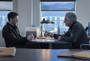 Elias Voit (Zach Gilford, l.); David Rossi (Joe Mantegna, r.)