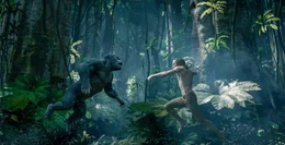 Alexander Skarsg&aring;rd (Tarzan / John Clayton).