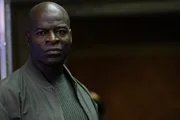 Hisham Tawfiq as Dembe Zuma