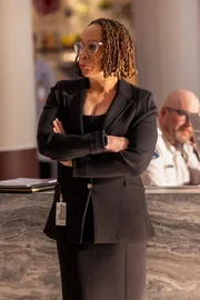 S. Epatha Merkerson als Sharon Goodwin