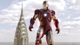 Tony Stark alias Iron Man (Robert Downey Jr.) versucht die Rakete der Chitauris abzuwehren und gegen die Feinde zu richten...