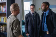 (l-r) Eric Stoltz als Evan Cole, Reid Scott als Detective Vincent Riley, David Ajala als Det. Theo Walker (l-r) Eric Stoltz als Evan Cole, Reid Scott als Detective Vincent Riley, David Ajala als Det. Theo Walker