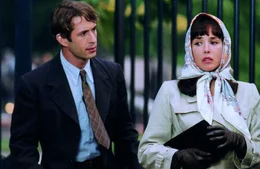 Fr&eacute;d&eacute;ric (Gr&eacute;gori Derang&egrave;re) erz&auml;hlt Viviane Denvers (Isabelle Adjani) von seinem Fluchtplan.