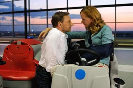 Anne (Katja Flint) und Gregor (Richy M&uuml;ller) kommen sich n&auml;her.
