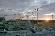 Kr&auml;ne &uuml;ber dem Potsdamer Platz