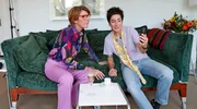 Moderatorin Bettina Böttinger (l.) mit ihrem Gast Dunja Hayali. Moderatorin Bettina Böttinger (l.) mit ihrem Gast Dunja Hayali.