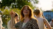 Als sich Toni (Olivia Marei) auf einen Flirt einl&auml;sst, kann sie seit langer Zeit endlich mal wieder die Leichtigkeit genie&szlig;en.