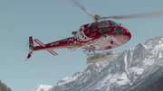Ein Hubschrauber. Ein Hubschrauber.